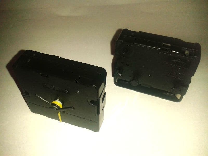 Quartz alarm clock movement with hands long 14mm shaft AML 014